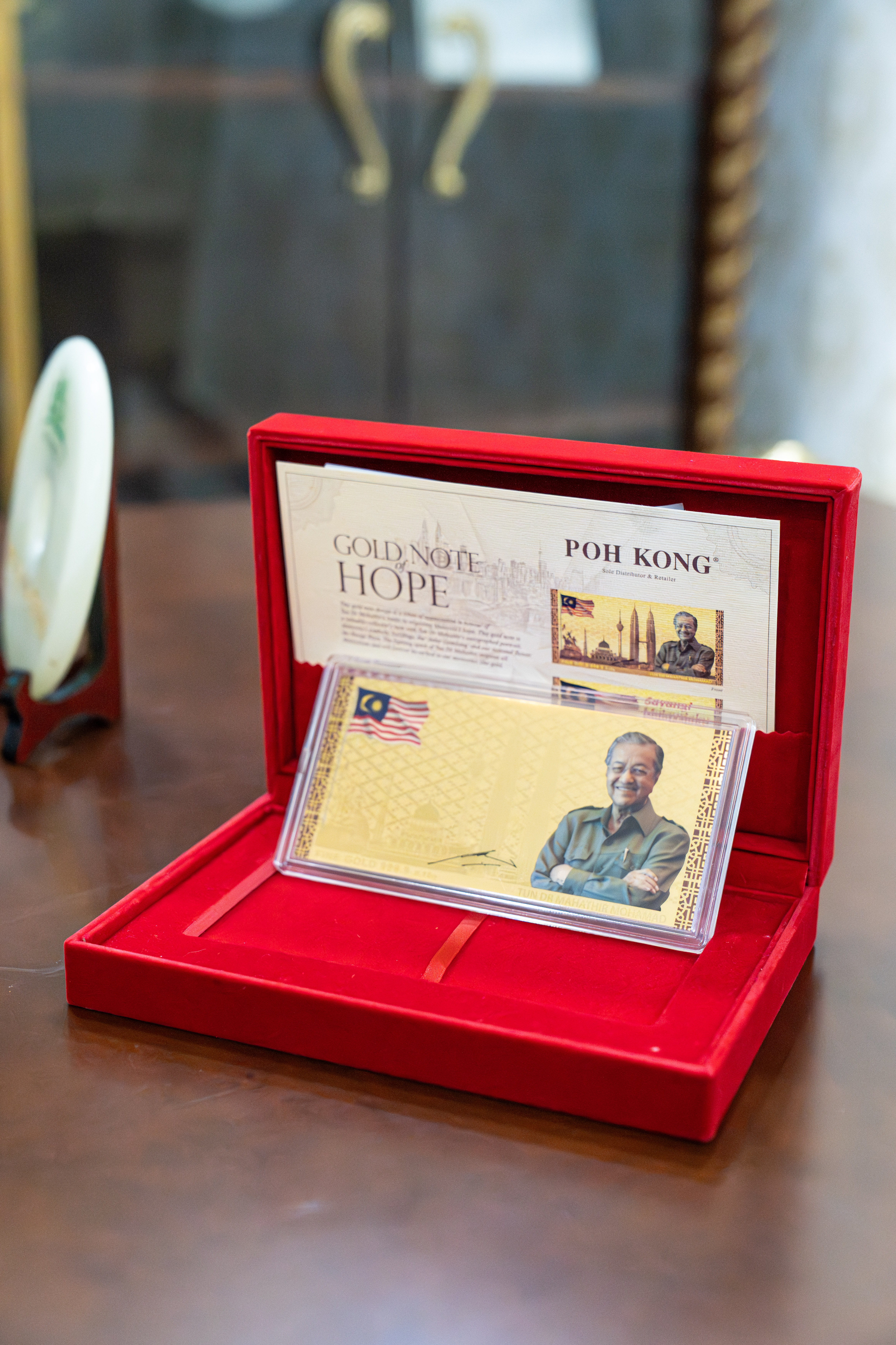 Gold stamp and presentation box